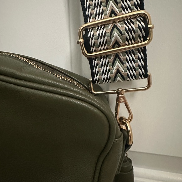 Olive green- leather cross body hobo bag - Picture 2 of 7